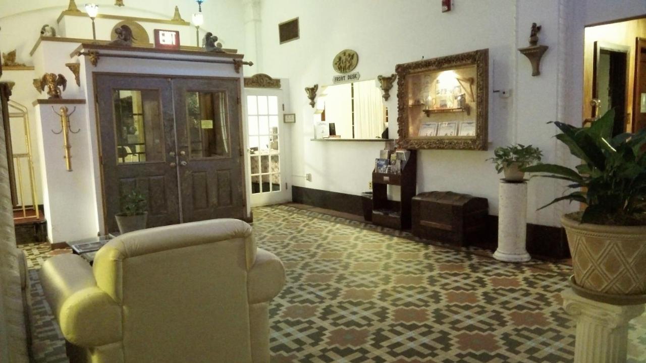 Park Hotel הוט ספרינגס מראה חיצוני תמונה
